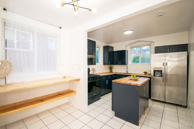 1354 Avon Drive, Cincinnati, OH 45229