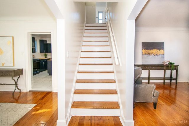 1354 Avon Drive, Cincinnati, OH 45229