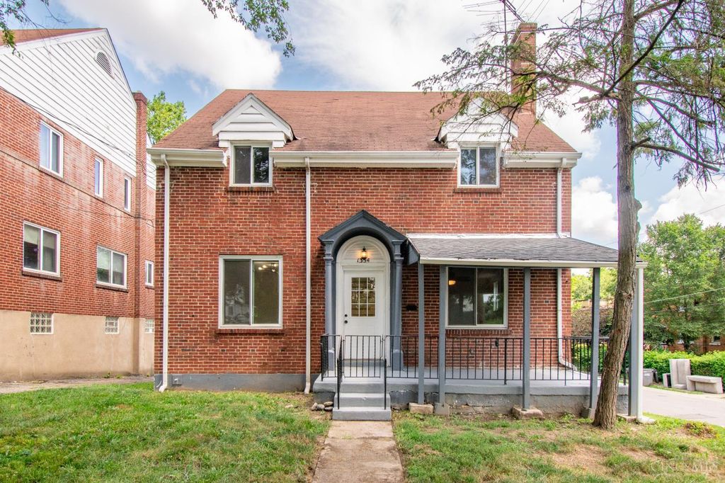 1354 Avon Drive, Cincinnati, OH 45229