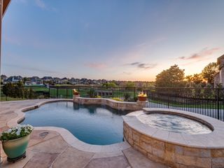 2911 Merlin Drive, Lewisville, TX 75056