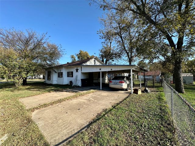 407 Erie Street, Cleburne, TX 76031