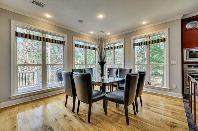 205 Pirates Cove, Mc Cormick, SC 29835