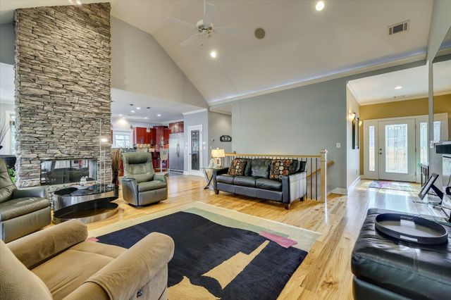 205 Pirates Cove, Mc Cormick, SC 29835