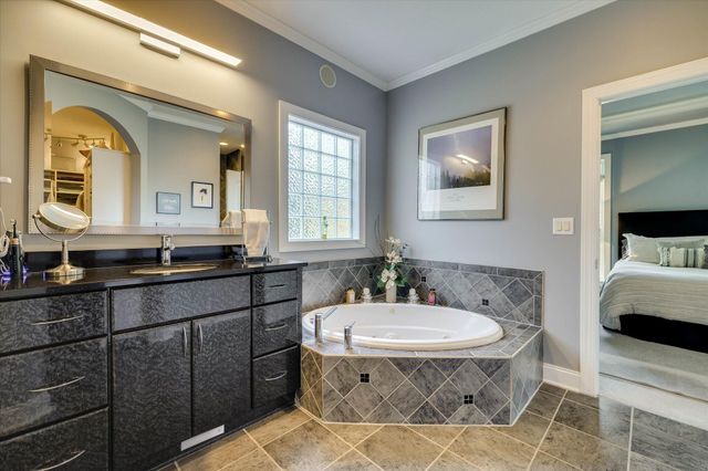 205 Pirates Cove, Mc Cormick, SC 29835