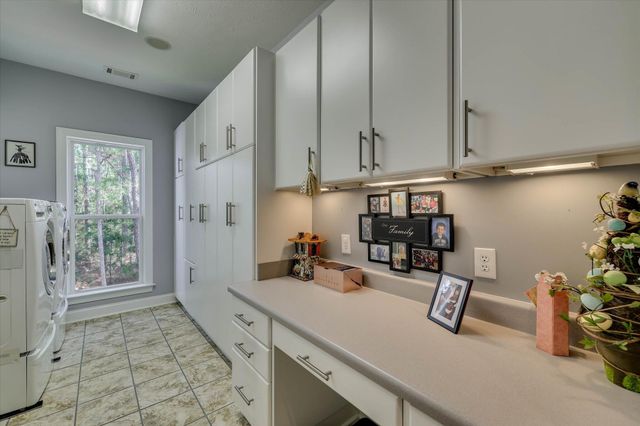 205 Pirates Cove, Mc Cormick, SC 29835