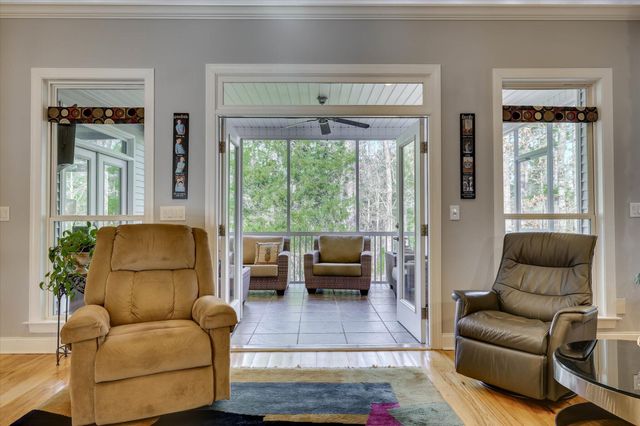 205 Pirates Cove, Mc Cormick, SC 29835