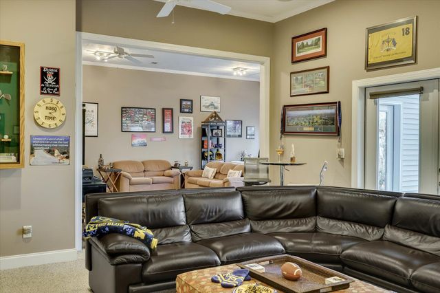 205 Pirates Cove, Mc Cormick, SC 29835