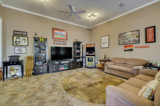 205 Pirates Cove, Mc Cormick, SC 29835