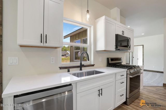 12455 E Soapstone Road, Palmer, AK 99645