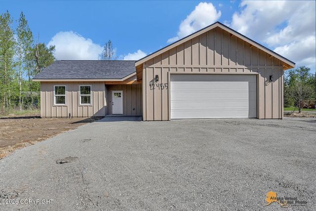 12455 E Soapstone Road, Palmer, AK 99645
