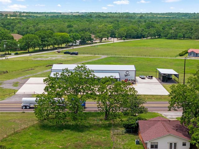 1229 State Highway 36 N, Caldwell, TX 77836