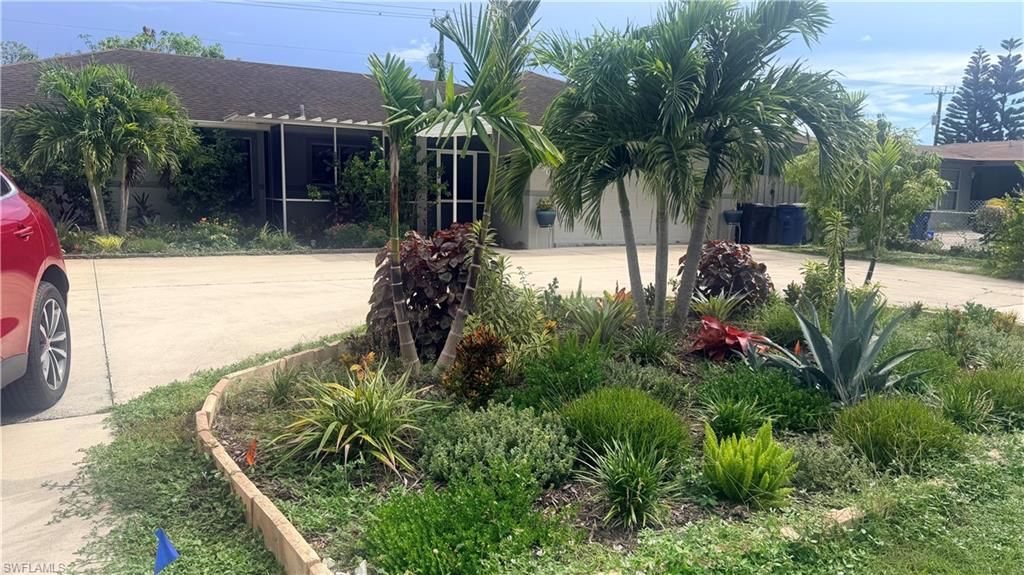2230 Crystal DR, FORT MYERS, FL 33907 — photo 2