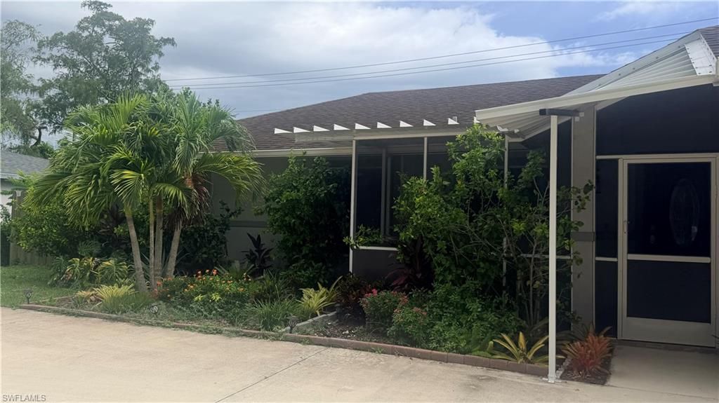 2230 Crystal DR, FORT MYERS, FL 33907 — photo 3