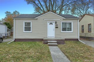 7044 Westminster Avenue, Warren, MI 48091