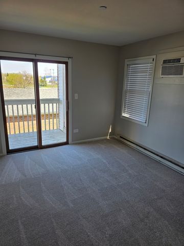 1361 Cunat Court 2C, Lake In The Hills, IL 60156