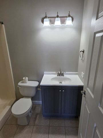 1361 Cunat Court 2C, Lake In The Hills, IL 60156