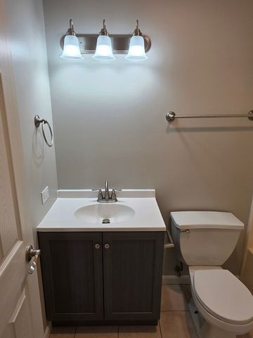 1361 Cunat Court 2C, Lake In The Hills, IL 60156