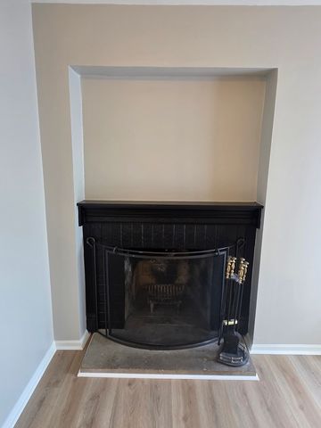 1361 Cunat Court 2C, Lake In The Hills, IL 60156