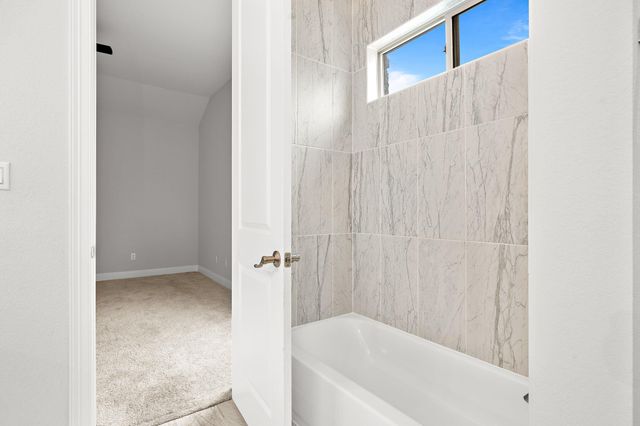 280 Wellborn RD, Liberty Hill, TX 78642