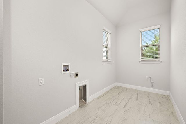 280 Wellborn RD, Liberty Hill, TX 78642