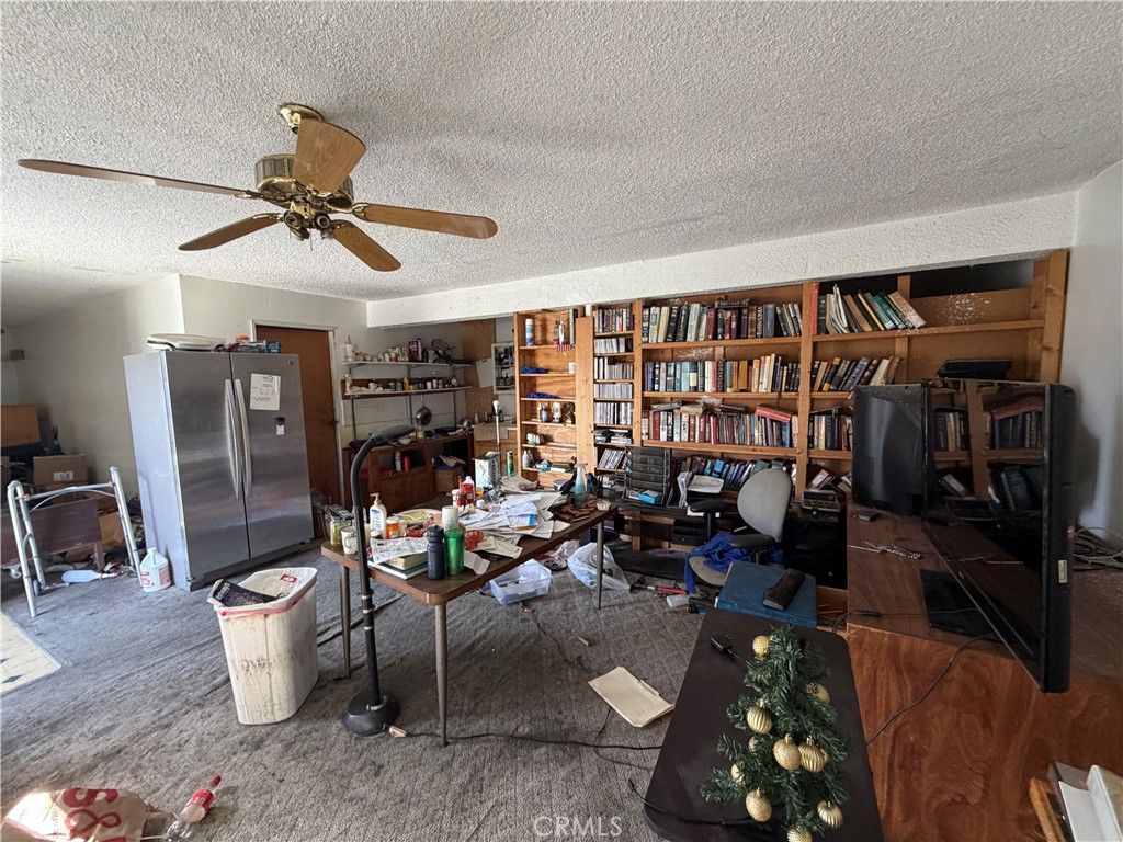 Image 6 of property listing at 1431 Alamitos Avenue, Long Beach, CA 90813