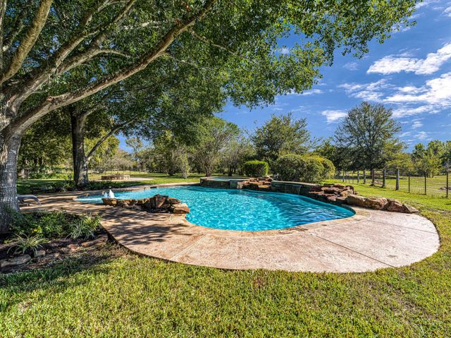 32601 Rogers Road, Fulshear, TX 77441