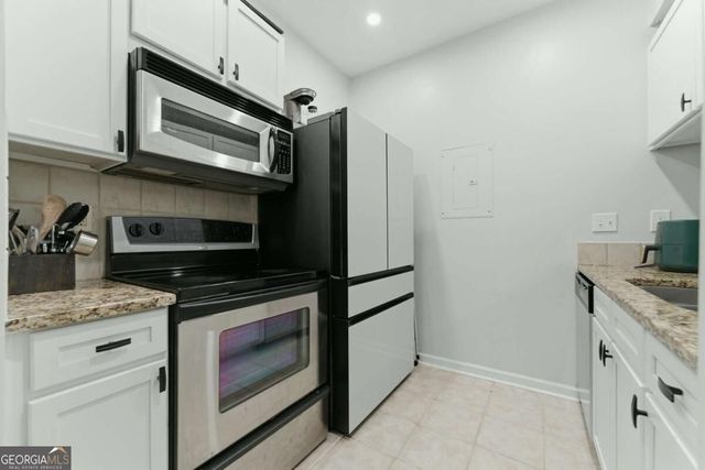 1250 Parkwood Circle SE 1214, Atlanta, GA 30339
