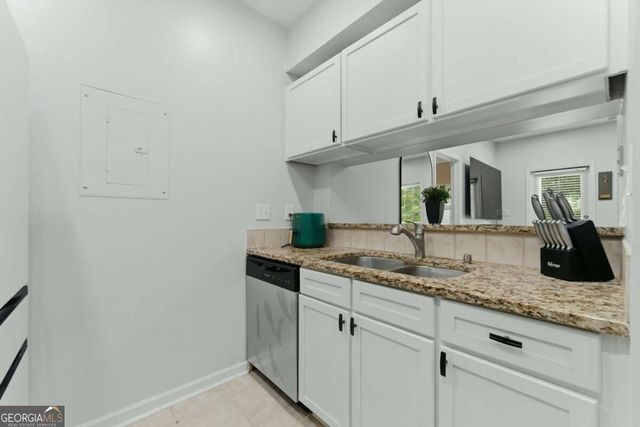 1250 Parkwood Circle SE 1214, Atlanta, GA 30339