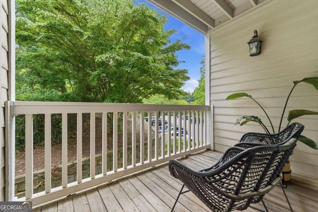 1250 Parkwood Circle SE 1214, Atlanta, GA 30339