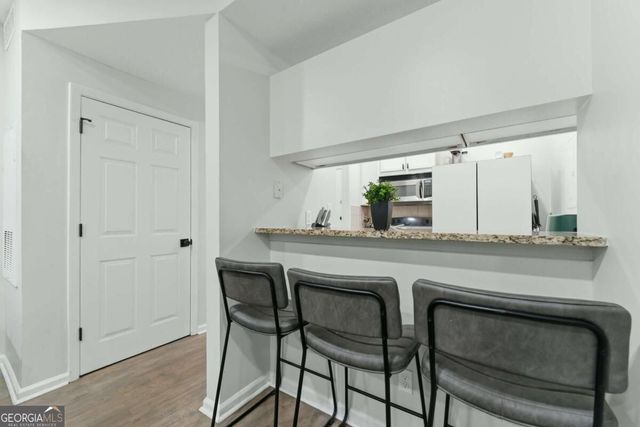 1250 Parkwood Circle SE 1214, Atlanta, GA 30339