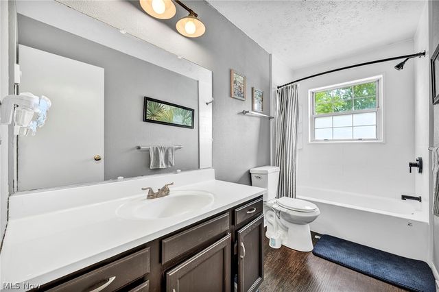 3701 Leavitt Road, Lorain, OH 44053