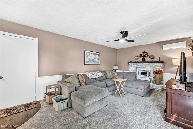 3701 Leavitt Road, Lorain, OH 44053