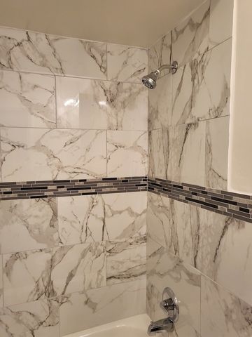 1227 S Harlem Avenue 215, Berwyn, IL 60402