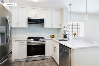 2316 31st Ave # 5D, New York City, NY 11106