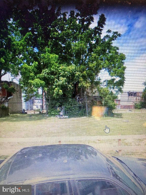 2412 N NEWKIRK ST, Philadelphia, PA 19132