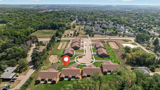 1092 Legend Lane, River Falls, WI 54022