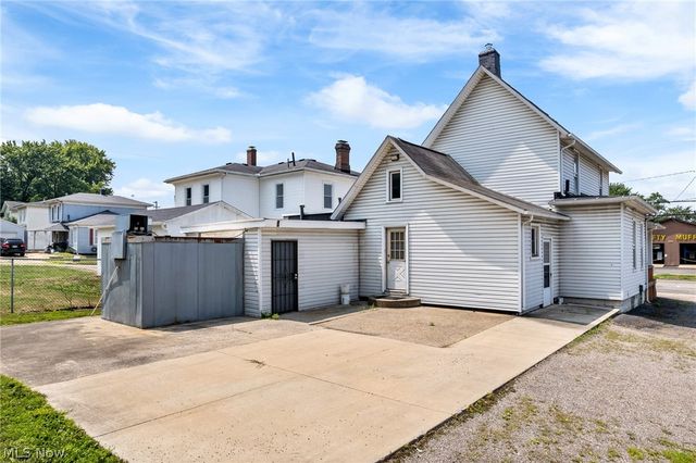 914 Erie Street S, Massillon, OH 44646