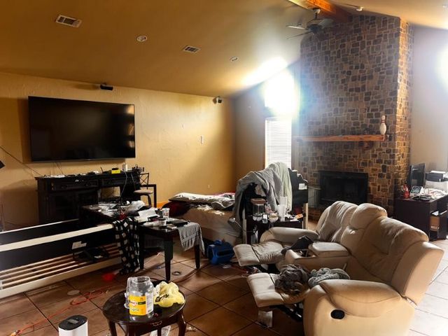 1823 County Road 596, Nevada, TX 75173