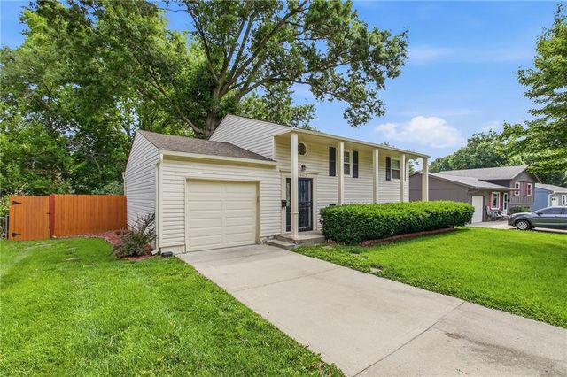 10015 Kessler Street, Overland Park, KS 66212