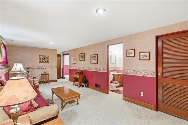 10015 Kessler Street, Overland Park, KS 66212