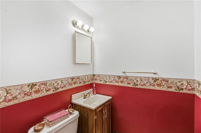 10015 Kessler Street, Overland Park, KS 66212