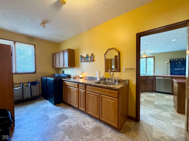 108 S County Road 750 E, Dugger, IN 47848