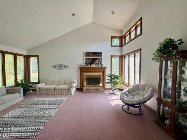 108 S County Road 750 E, Dugger, IN 47848