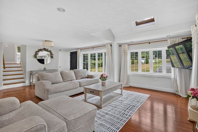 769 Potter Rd, Framingham, MA 01701