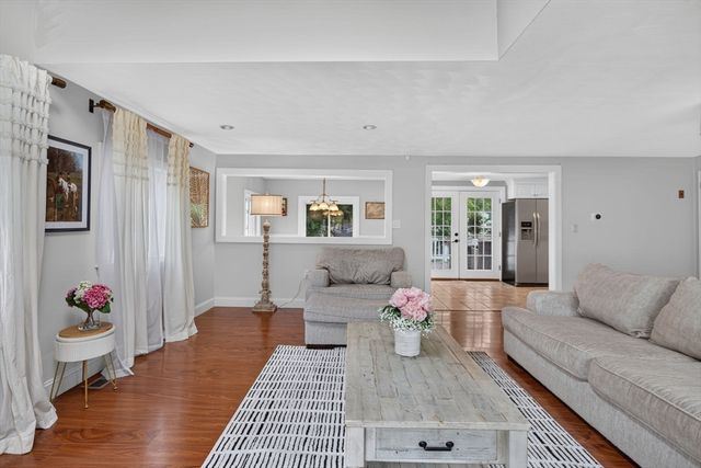 769 Potter Rd, Framingham, MA 01701