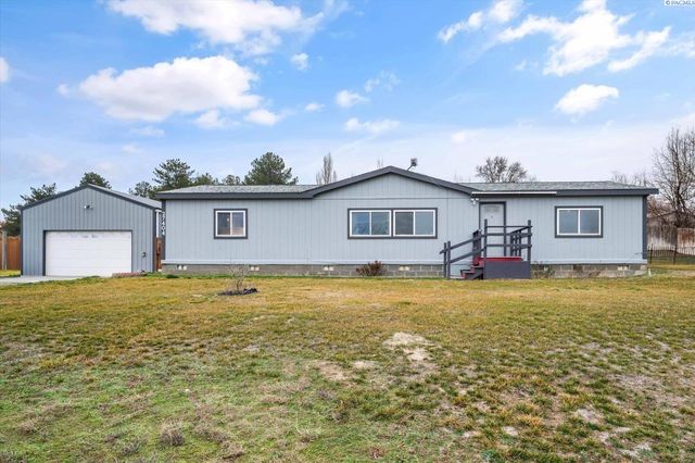 27404 E Ambassador Pr Ne, Benton City, WA 99320