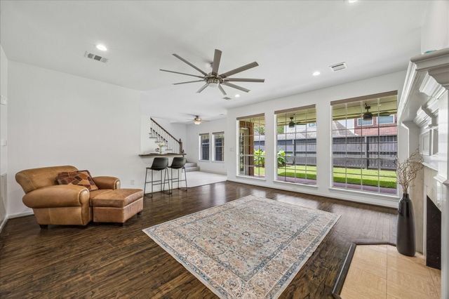 831 Live Oak Lane, Seabrook, TX 77586