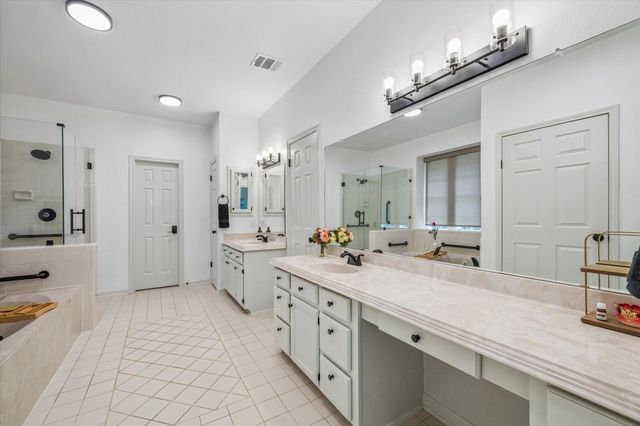 831 Live Oak Lane, Seabrook, TX 77586