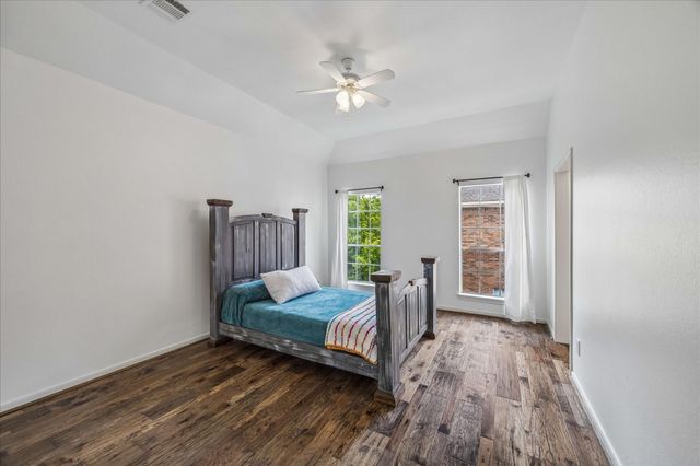 831 Live Oak Lane, Seabrook, TX 77586