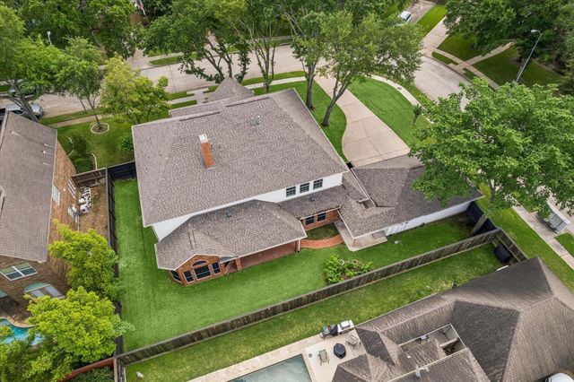 831 Live Oak Lane, Seabrook, TX 77586